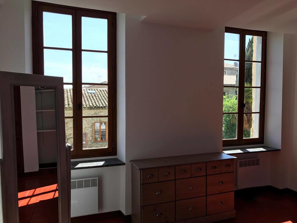 Appartement Au Coeur De Carcassonne Luaran gambar