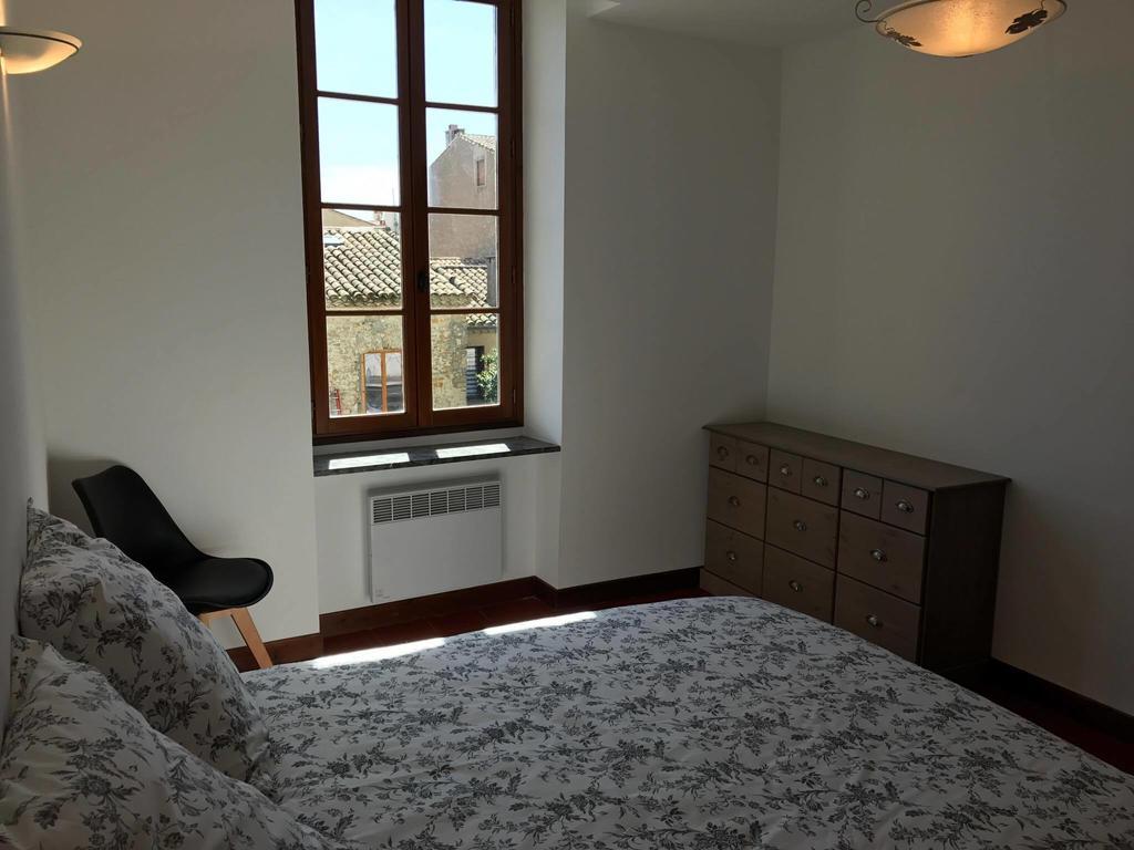 Appartement Au Coeur De Carcassonne Luaran gambar