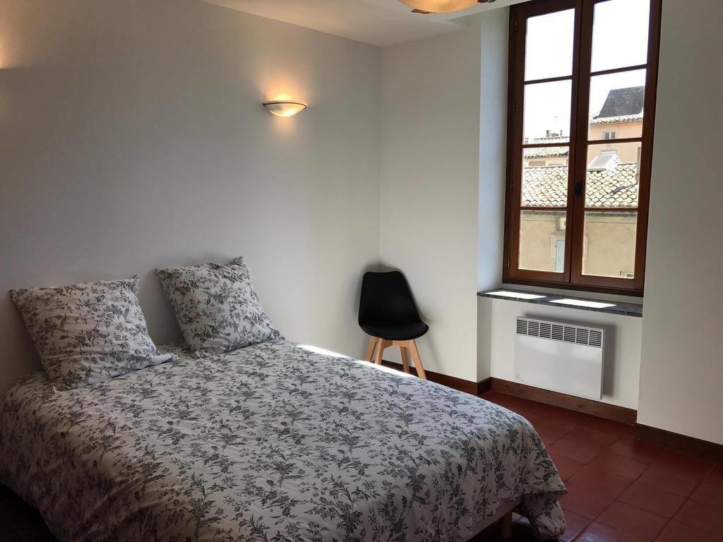 Appartement Au Coeur De Carcassonne Luaran gambar