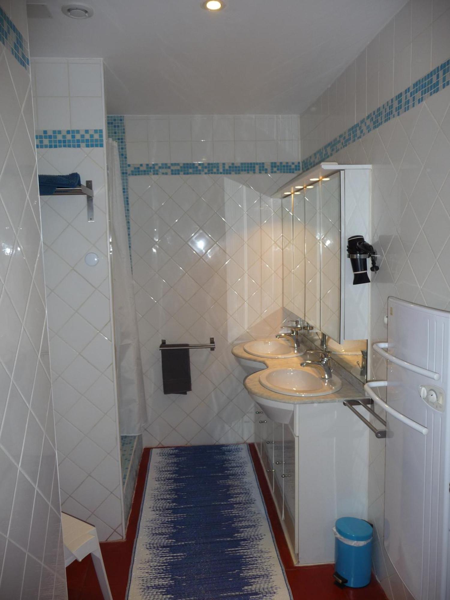Appartement Au Coeur De Carcassonne Luaran gambar